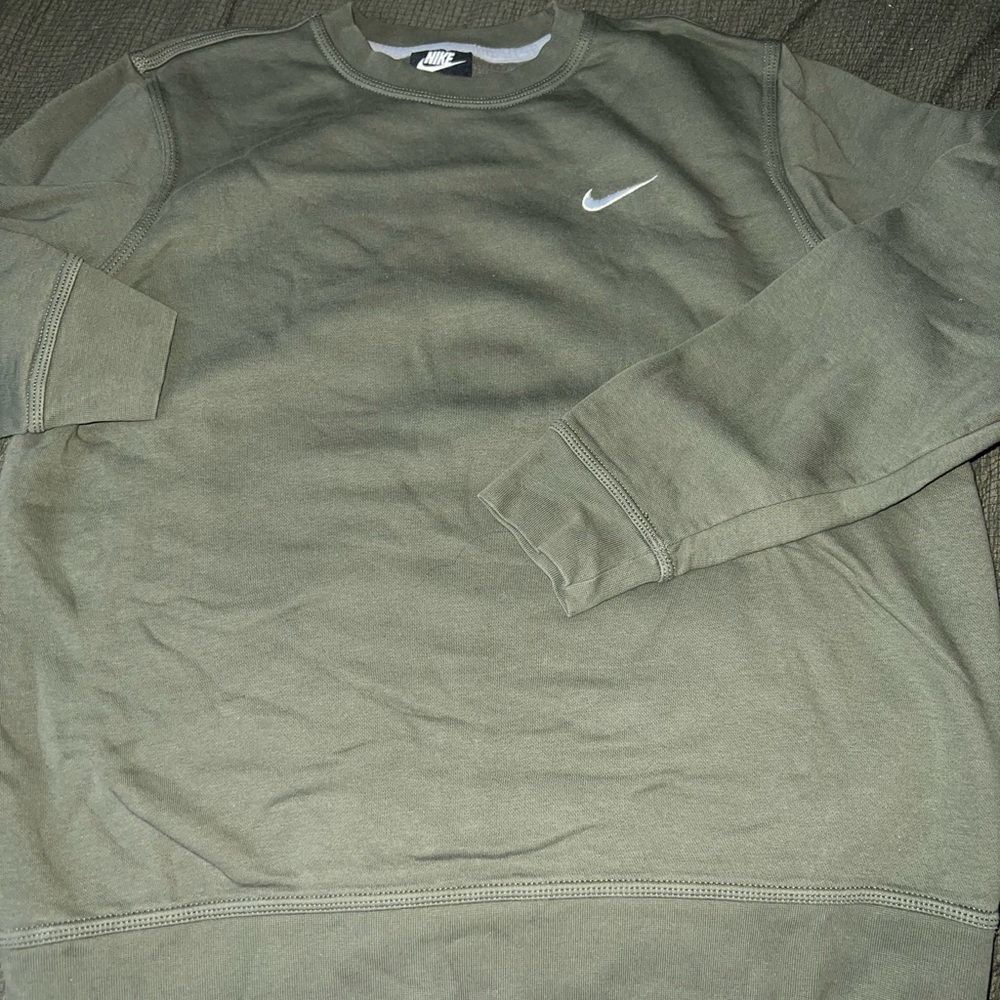 Men’s Nike Crew